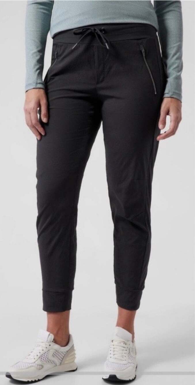 Athleta Trekkie North Jogger Pant Women's 6 Black Outdoor Athleisure